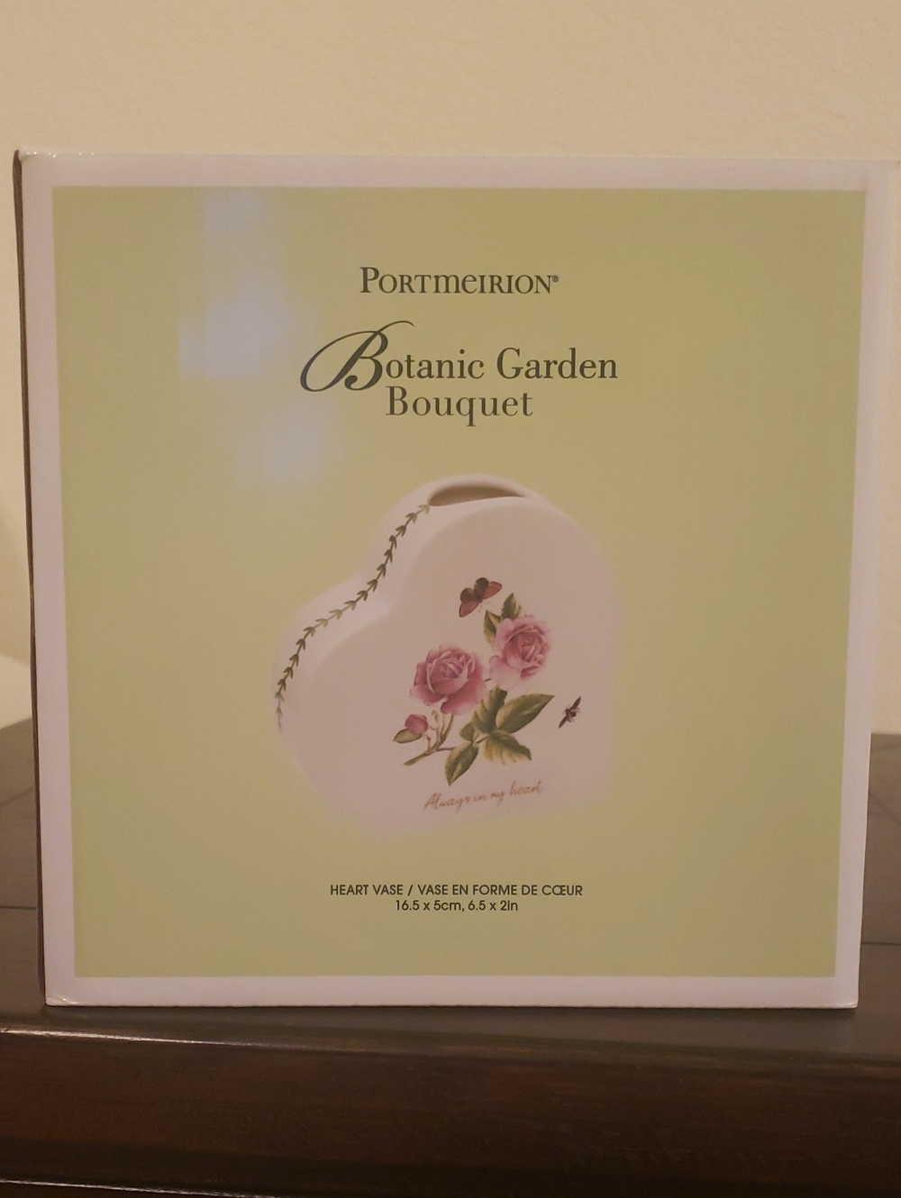 Portmeirion Botanic Garden Bouquet Heart Vase - Pink and Green Floral